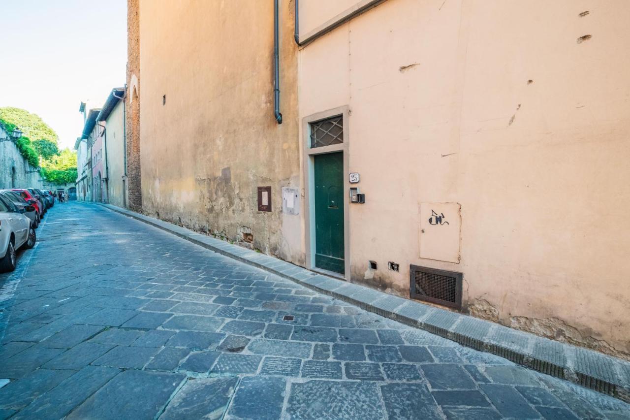 S1 - Serristori Tower Apt - Dolcevita Holiday Florence Exterior photo